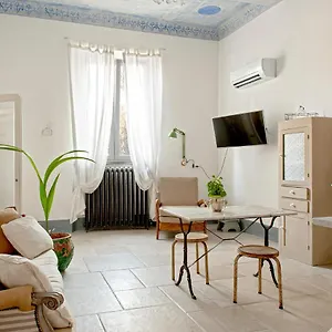  Apartment Piece En Rose Italy