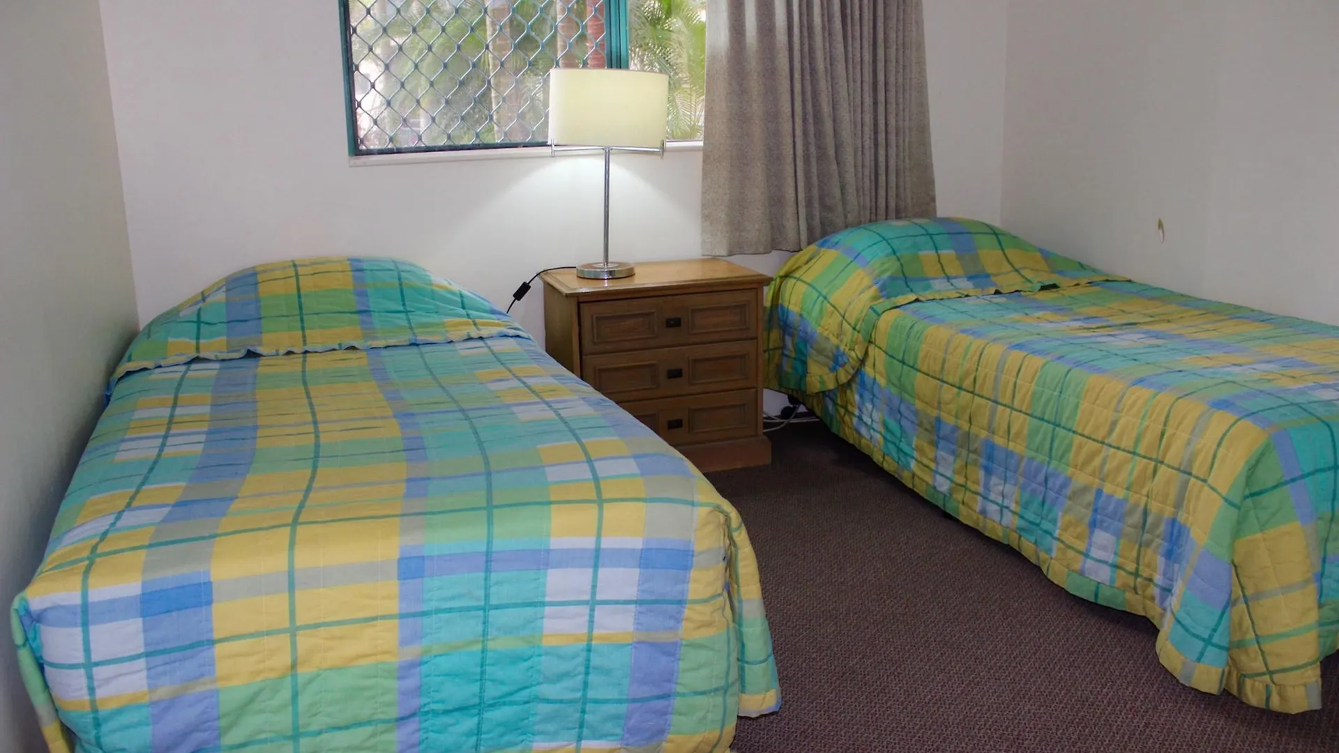 **** Aparthotel Currumbin Sands On The Beach Gold Coast Australia