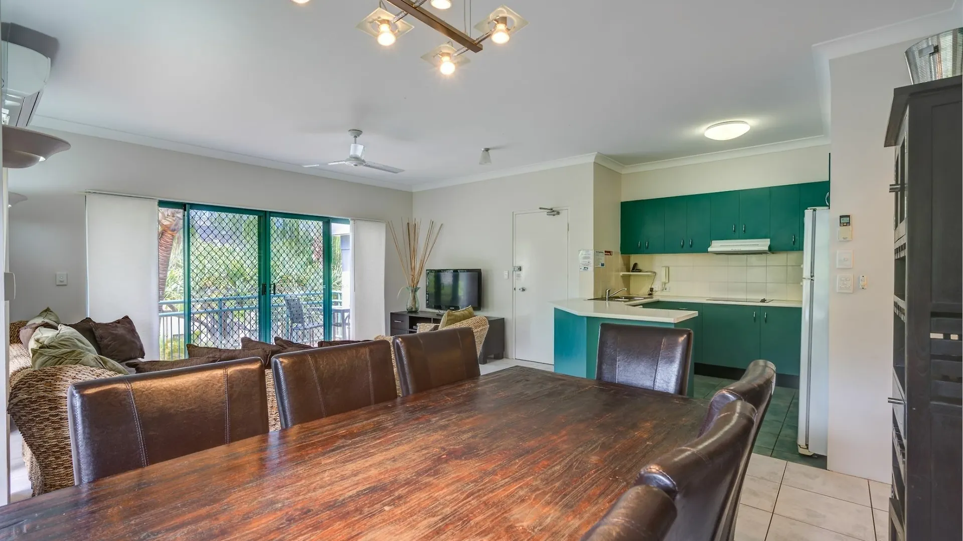 Currumbin Sands On The Beach Gold Coast Aparthotel