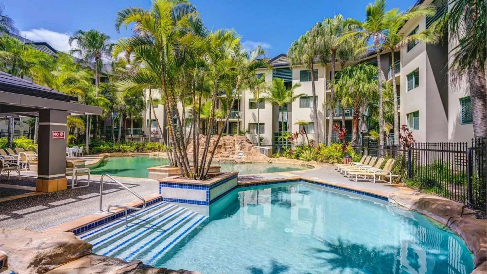 Currumbin Sands On The Beach Gold Coast Aparthotel