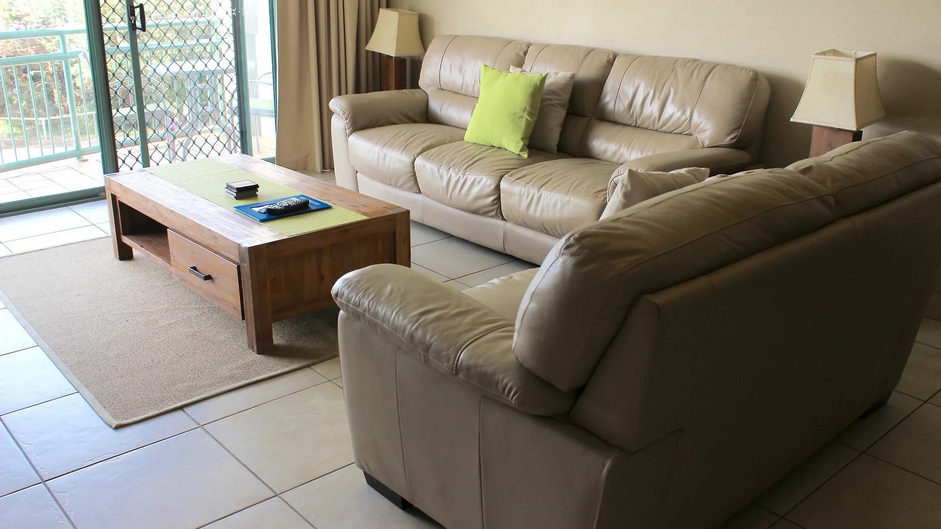 Currumbin Sands On The Beach Gold Coast Aparthotel
