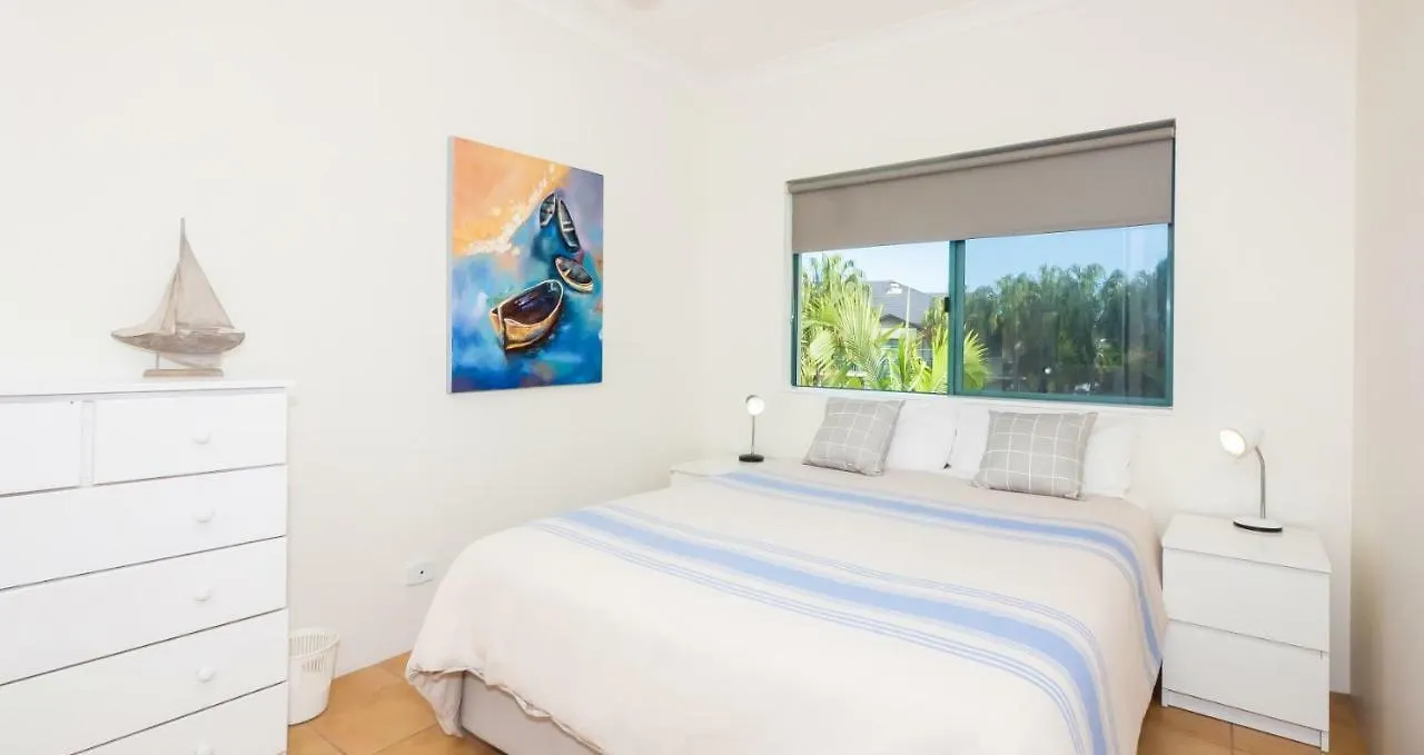**** Aparthotel Currumbin Sands On The Beach Gold Coast Australia